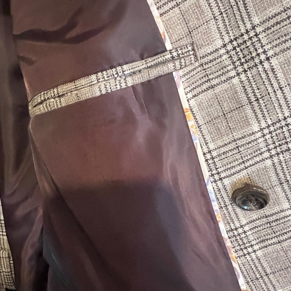 NWT Topman Double Breasted Taupe Plaid Suit, Men's 40R - Picture 9 of 16